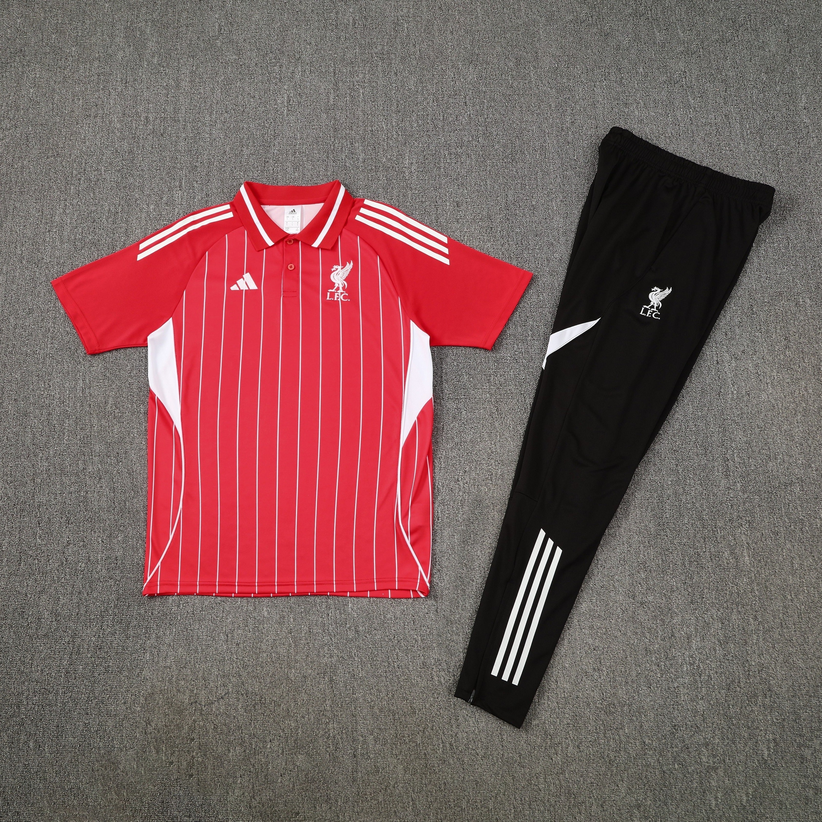 Polo e Pantaloni Liverpool 2025/26