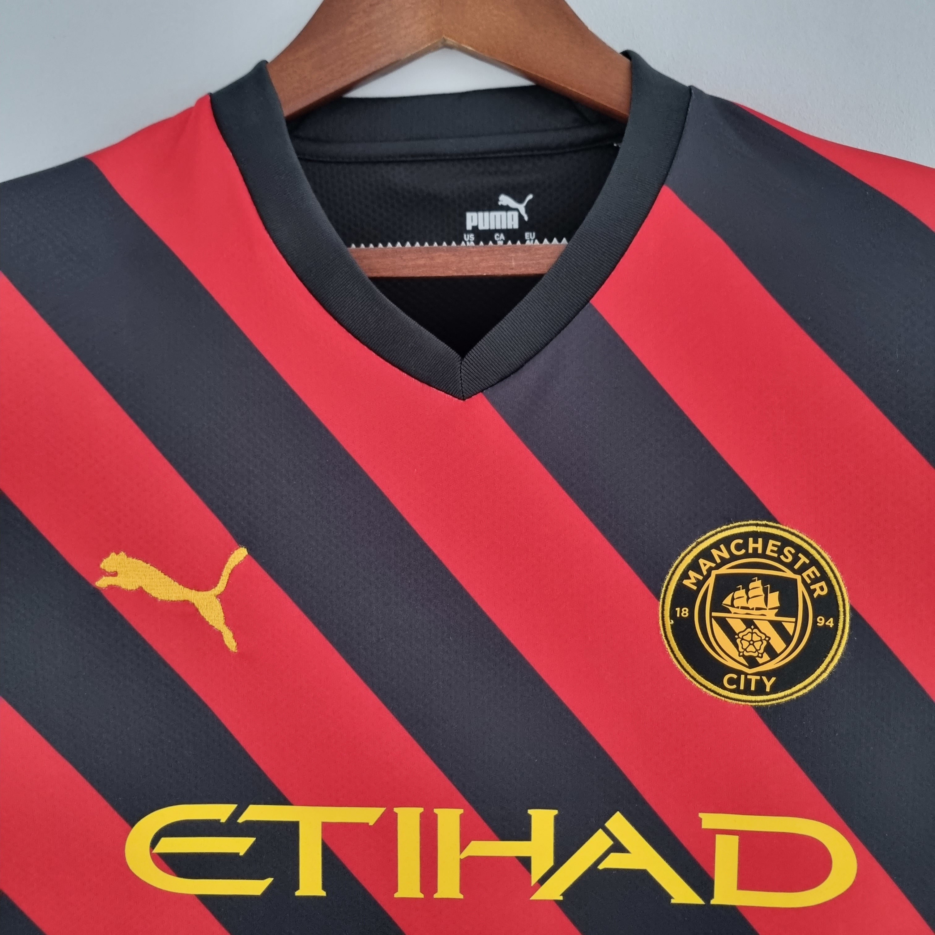 Maglia Manchester City Retro 2022/2023