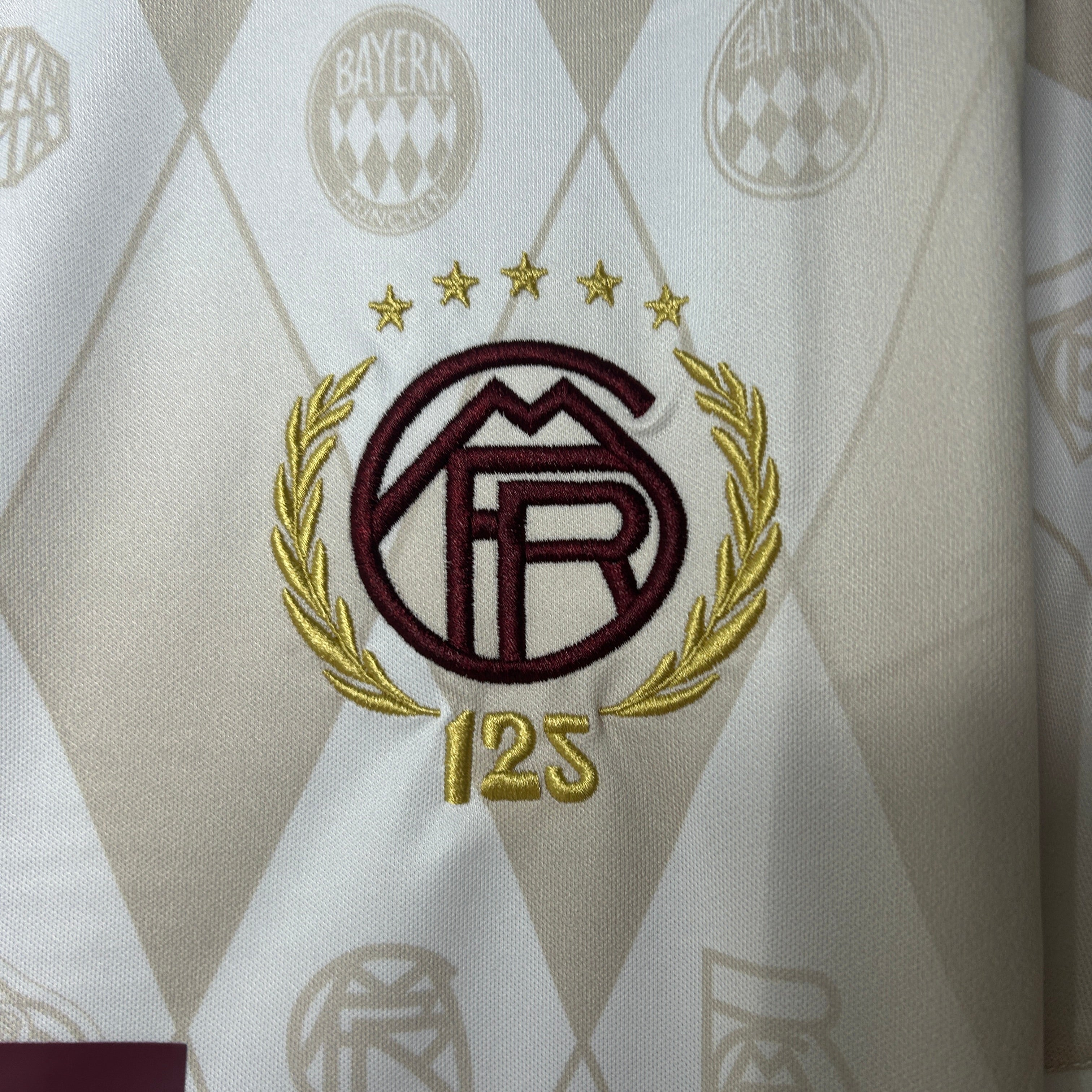 Maglia Bayern Monaco 25/26 - Edizione Speciale