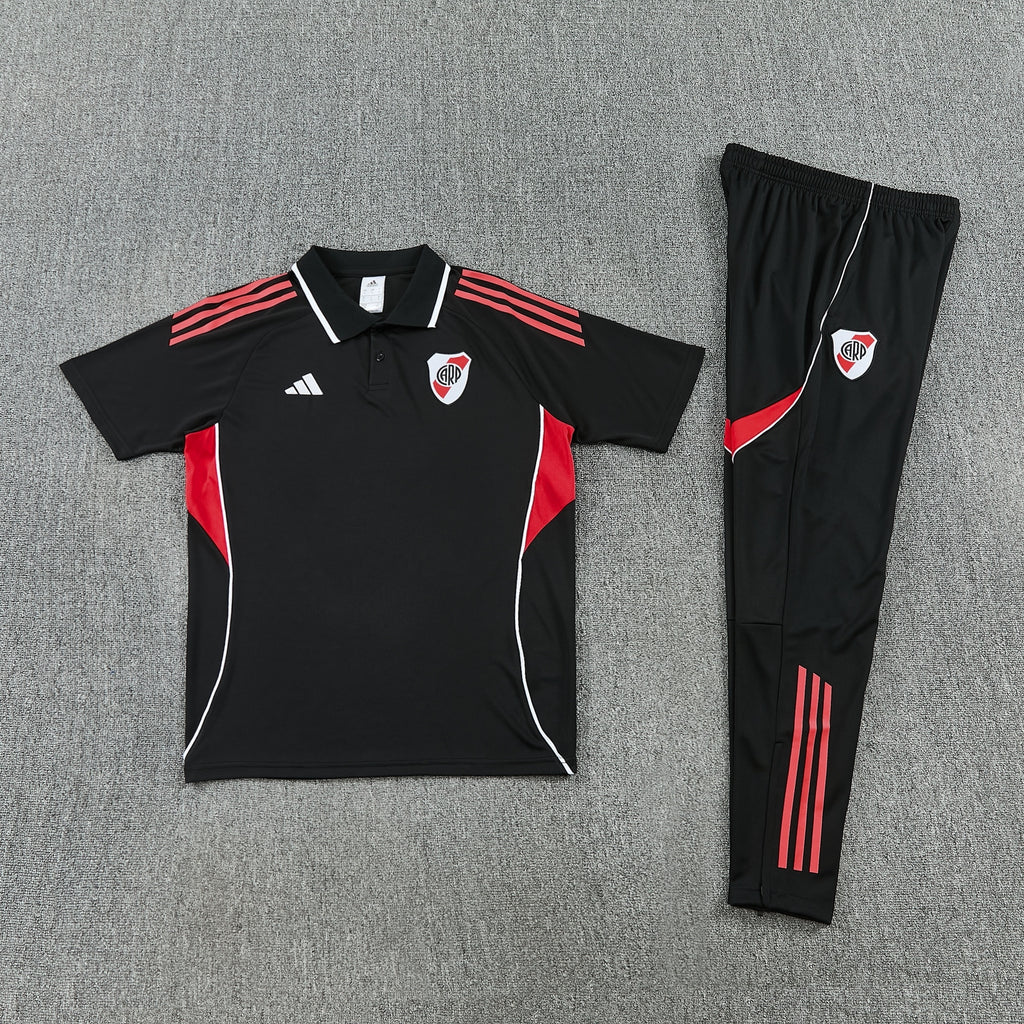 Polo e Pantaloni River Plate 2025/26