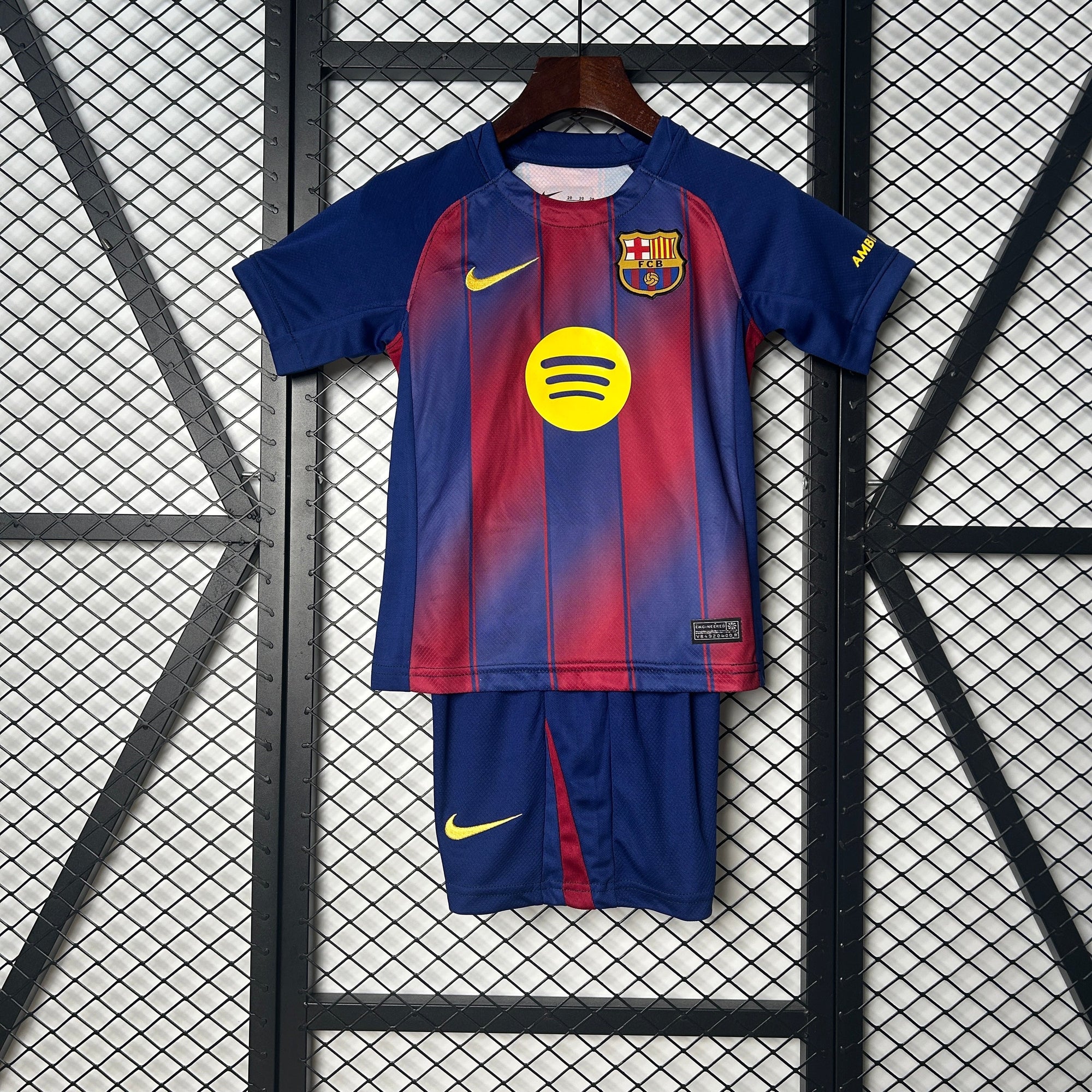 T-shirt e Pantaloncini per Bambino FC Barcelona Home 25/26