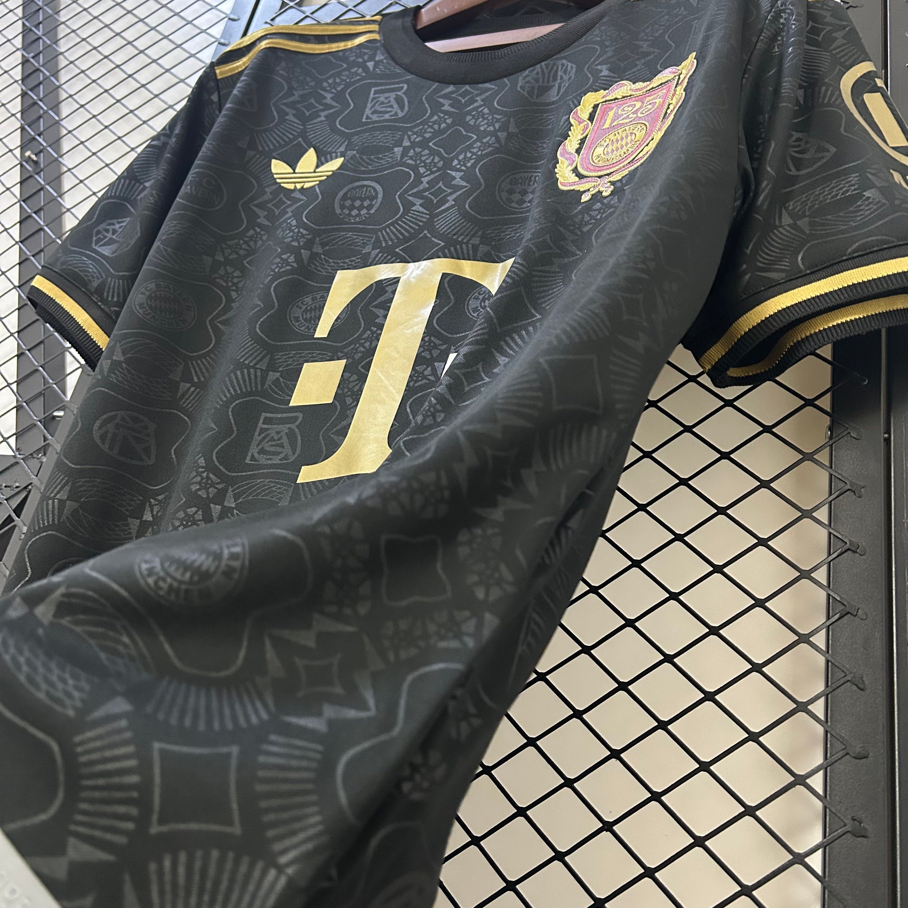 Maglia Bayern Monaco 25/26 - 125 Anni