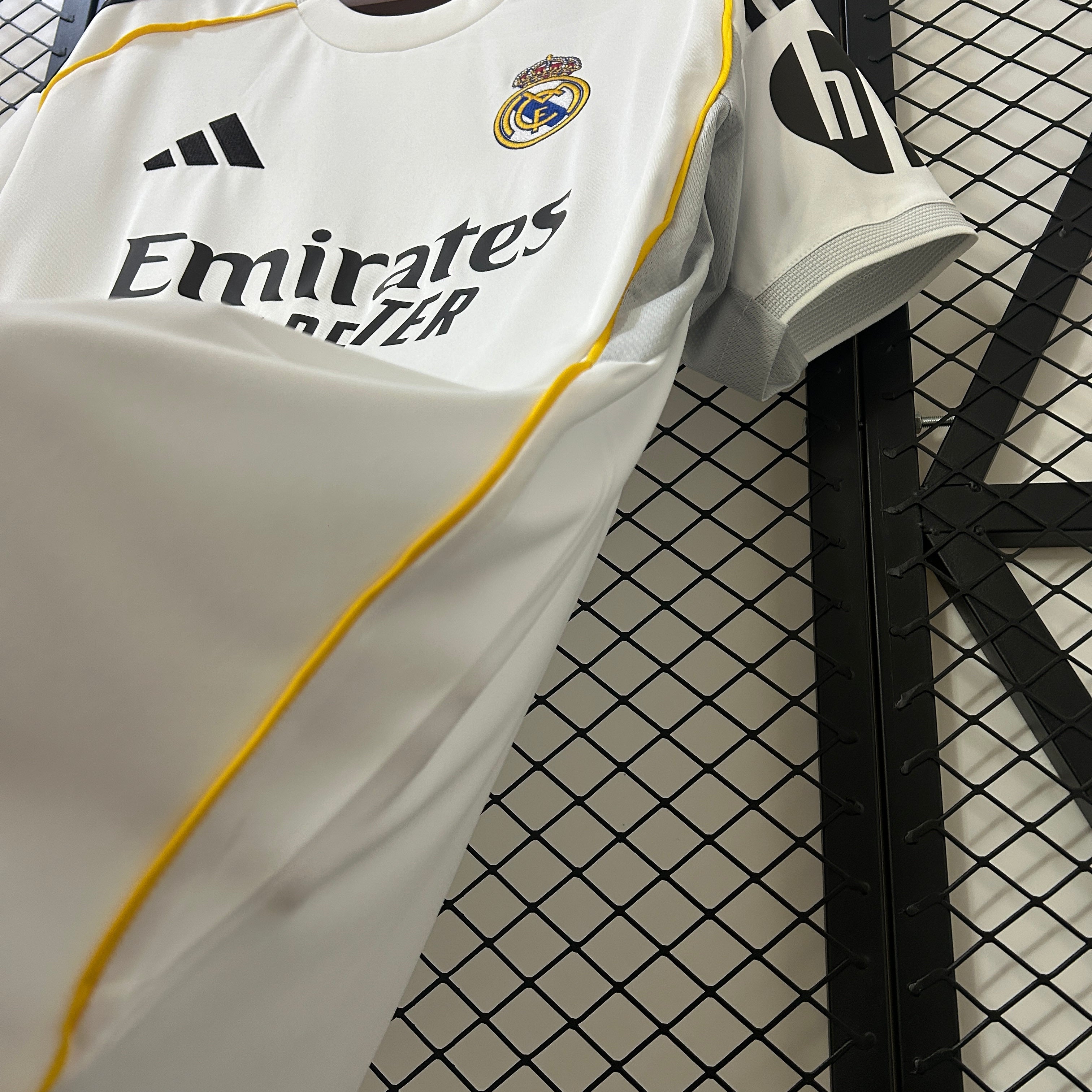 Maglia Real Madrid Home 2025/26