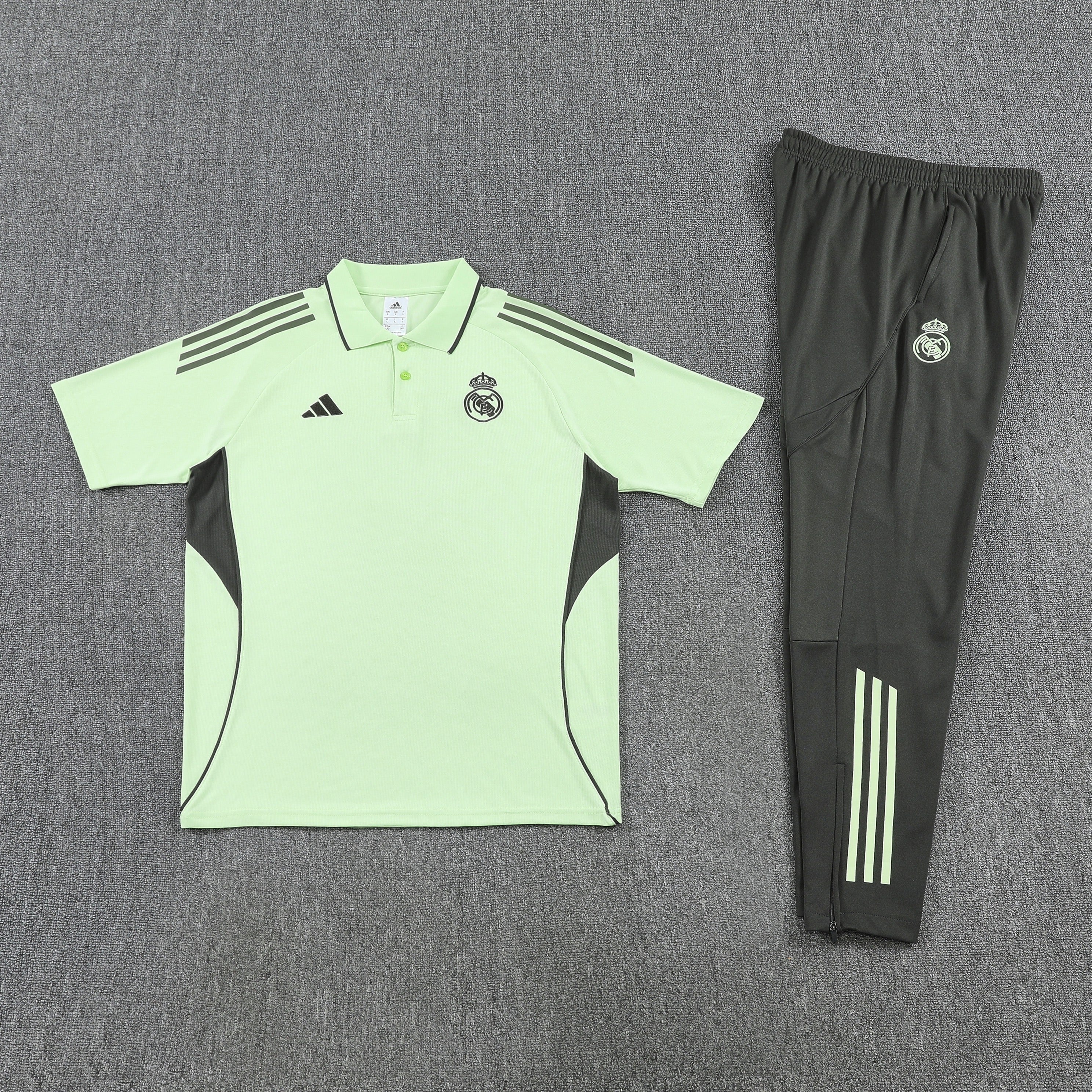 Polo e Pantaloni Real Madrid 2025/26