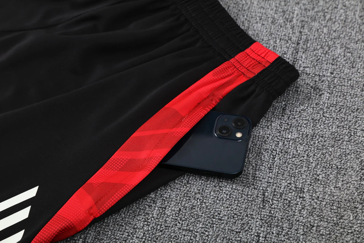 Maglia e Pantaloncini da Allenamento Manchester United 2025/26