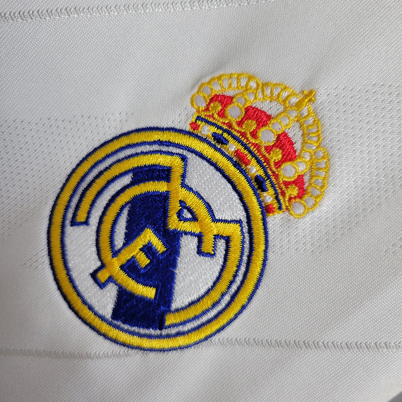 Maglia Retro Real Madrid Away 2017 - Con Patch UCL