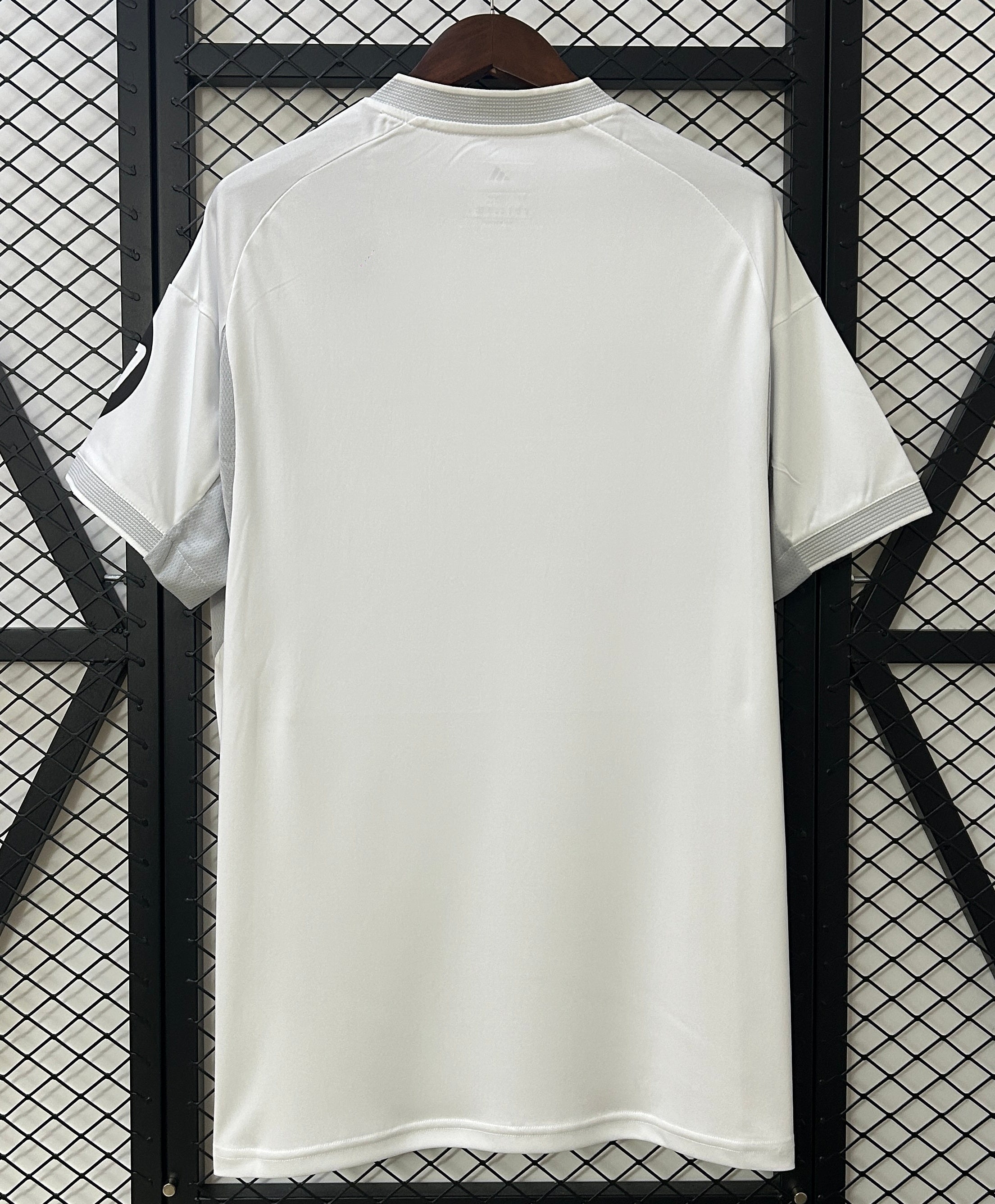 Maglia Real Madrid Home 2025/26
