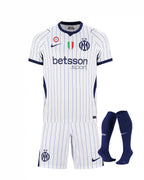 T-shirt e Pantaloncini Bambino Inter Away 26/27 - Con Calzettoni + Scudetto + Coccarda