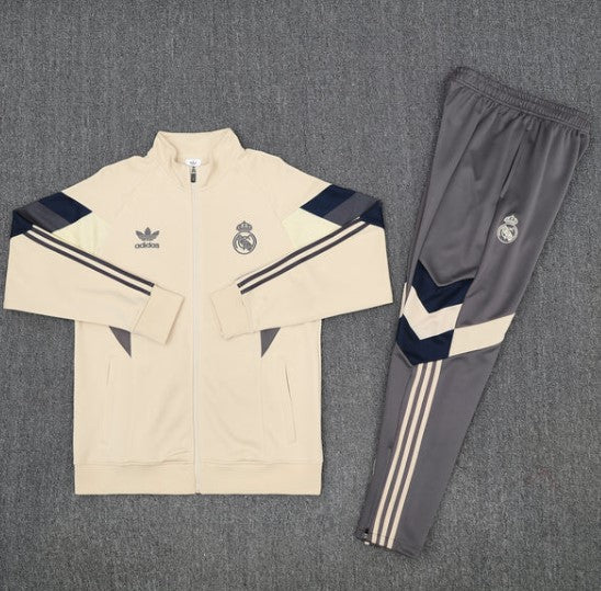 Tuta da calcio Real Madrid 25/26