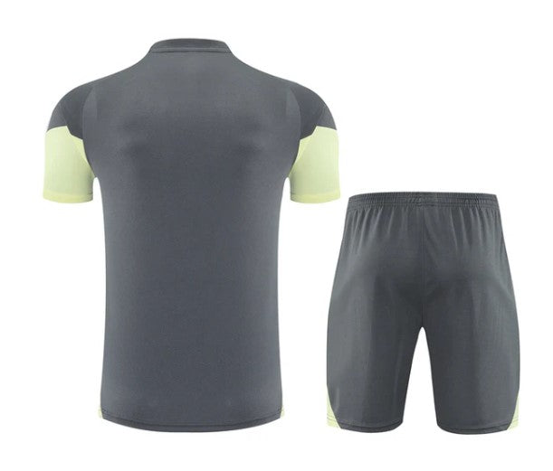 Maglia e Pantaloncini da Allenamento Real Madrid 25/26