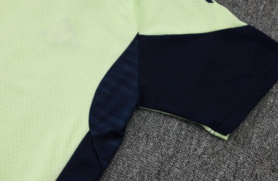 Maglia e Pantaloncini da Allenamento Real Madrid 25/26