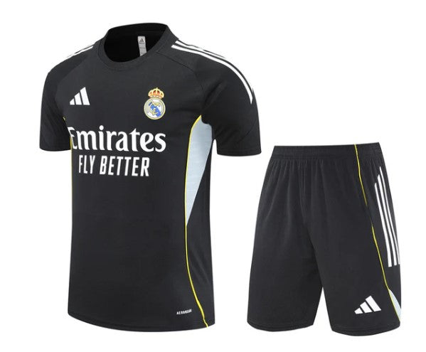 Maglia e Pantaloncini da Allenamento Real Madrid 25/26