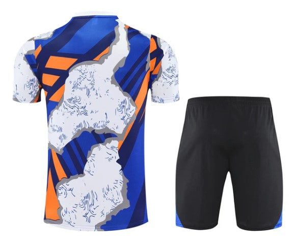 Maglia e Pantaloncini da Allenamento Real Madrid 25/26