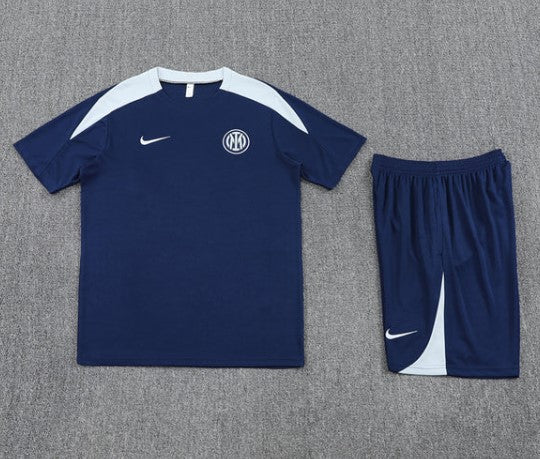 Maglia e Pantaloncini da Allenamento Inter 25/06