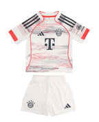 T-shirt e Pantaloncini per Bambino Bayern Monaco Away 25/26