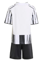 T-shirt e Pantaloncini Bambino Juventus Home 2025/26
