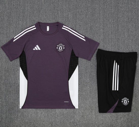 Maglia e Pantaloncini da Allenamento Manchester United 25/26