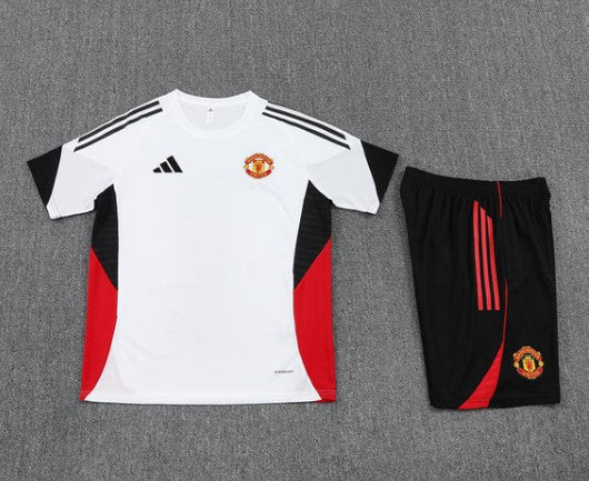 Maglia e Pantaloncini da Allenamento Manchester United 25/26