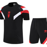 Maglia e Pantaloncini da Allenamento Manchester United 25/26
