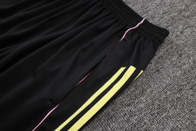 Maglia e Pantaloncini da Allenamento Juventus 25/26