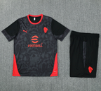 Maglia e Pantaloncini da Allenamento per Bambino AC Milan 25/26