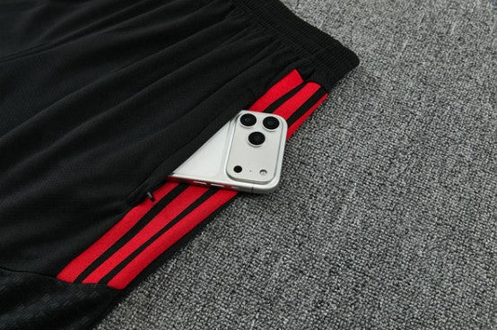 Maglia e Pantaloncini da Allenamento Manchester United 26/27