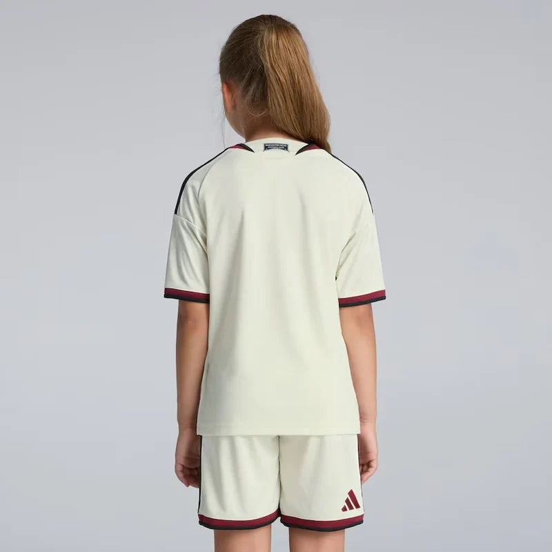 T-shirt e Pantaloncini Bambino Manchester United Third 26/27