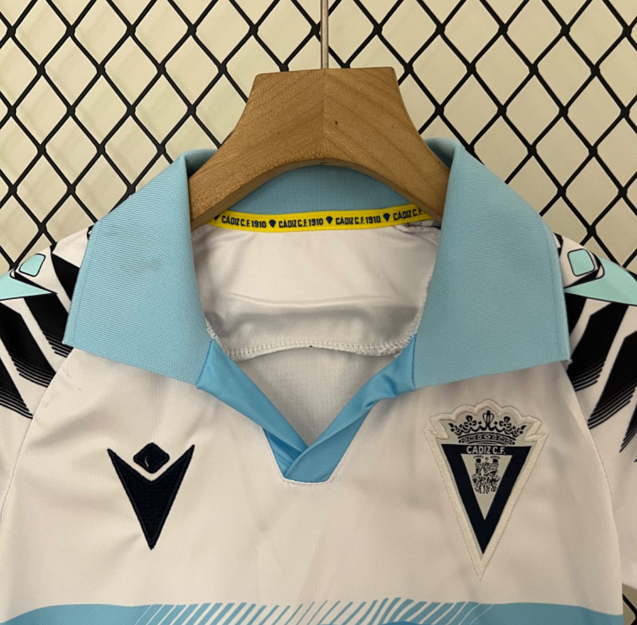 T-shirt e Pantaloncini per Bambino Cádiz CF Away 24/25