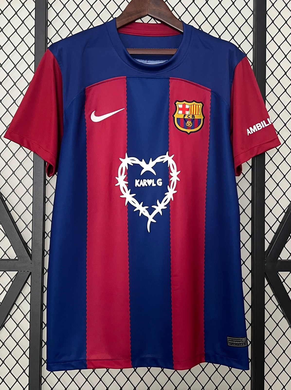 Maglia FC Barcelona Karol G 24/25 - Con Patch LaLiga