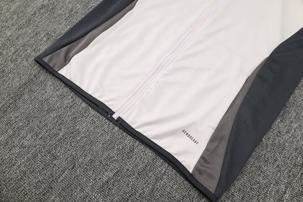 Tuta da calcio Real Madrid 24/25