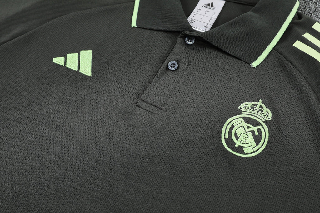 Polo e Pantaloni Real Madrid 2025/26