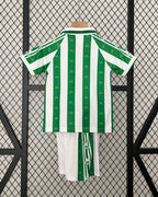 T-shirt e Pantaloncini per Bambino Real Betis Home - Retro 95/97