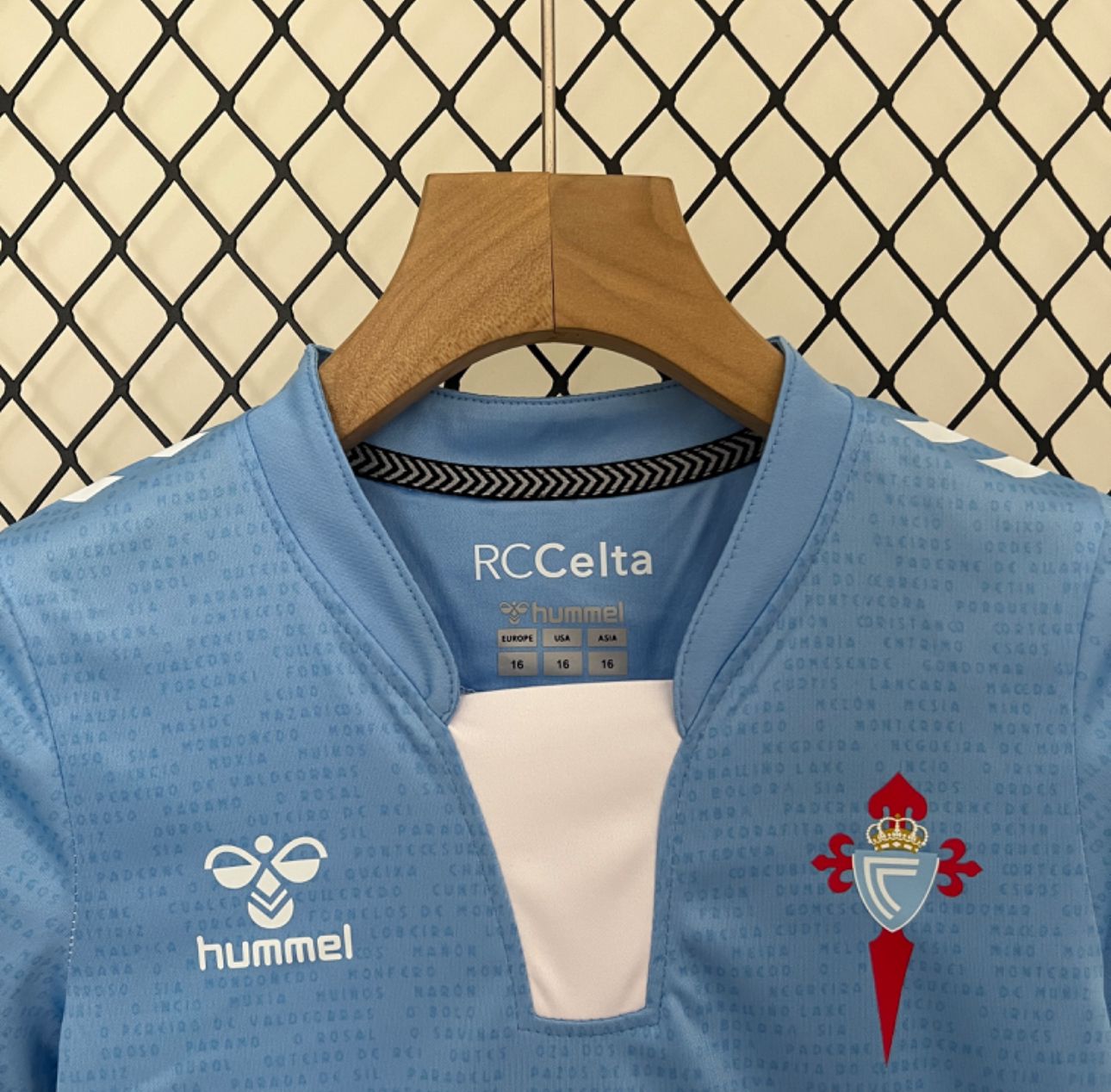 T-shirt e Pantaloncini per Bambino RC Celta Home 24/25