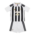 T-shirt e Pantaloncini Bambino Juventus Home 2026/27 - "Visit Detroit"