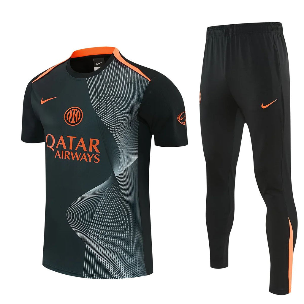 Maglia e Pantaloni Inter 26/27