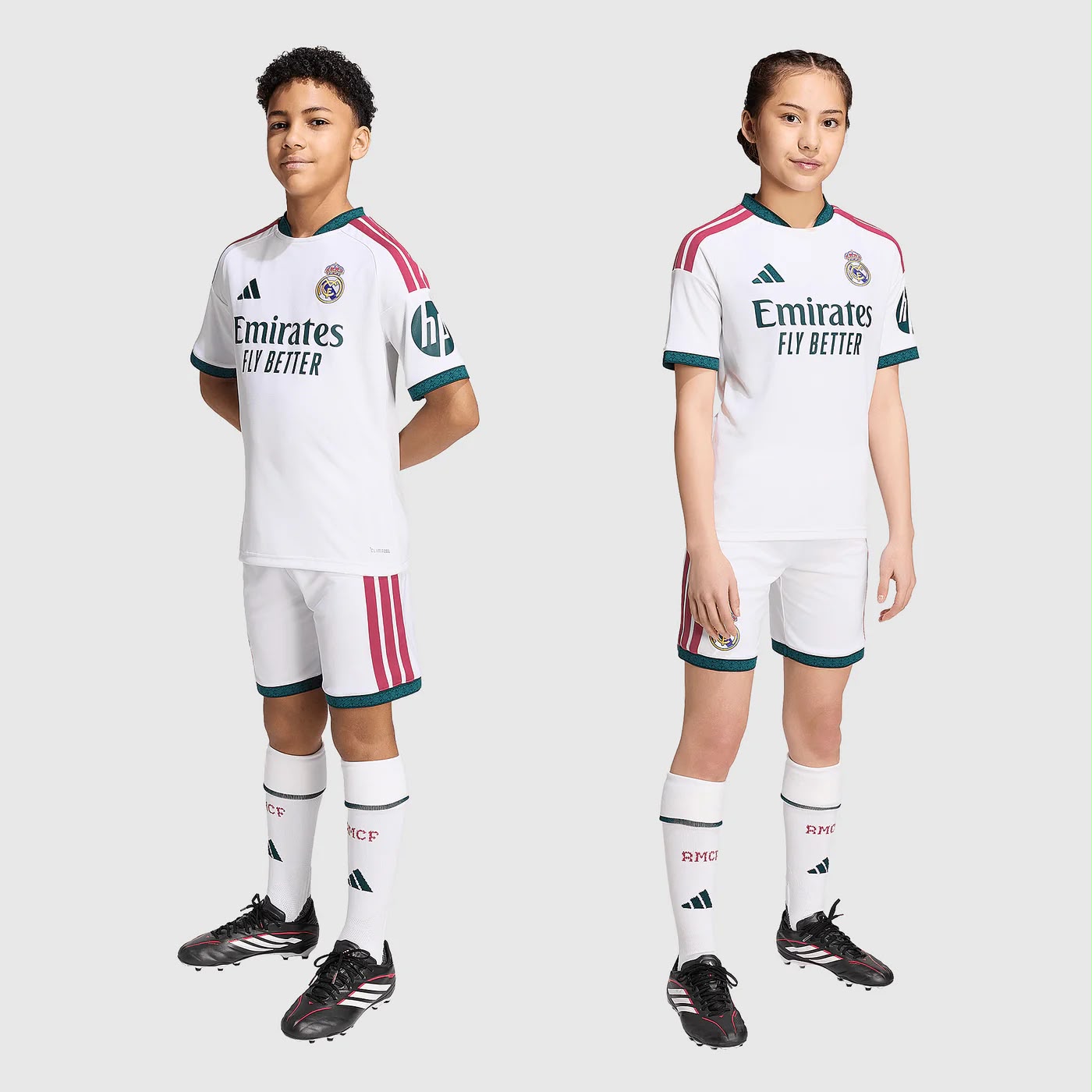 T-shirt e Pantaloncini Bambino Real Madrid Home 2026/27 - Con Calzettoni