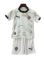 T-shirt e Pantaloncini per Bambino Portogallo 25/26