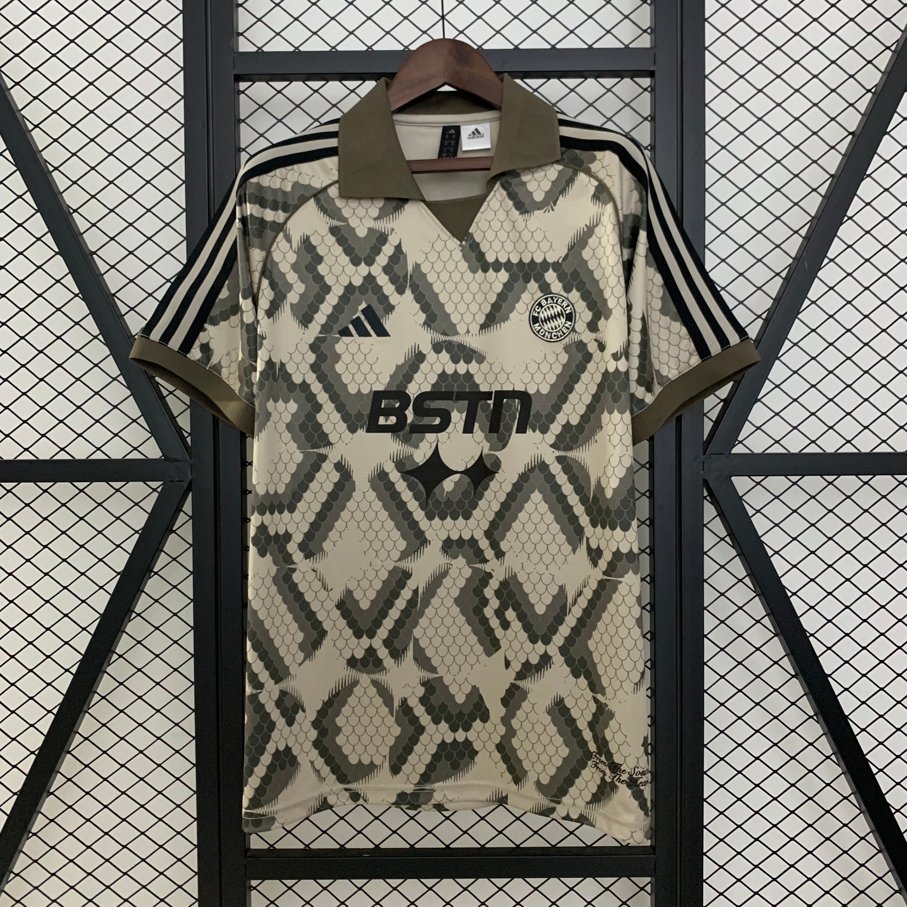 Maglia Bayern Monaco 25/26 - Edizione Speciale