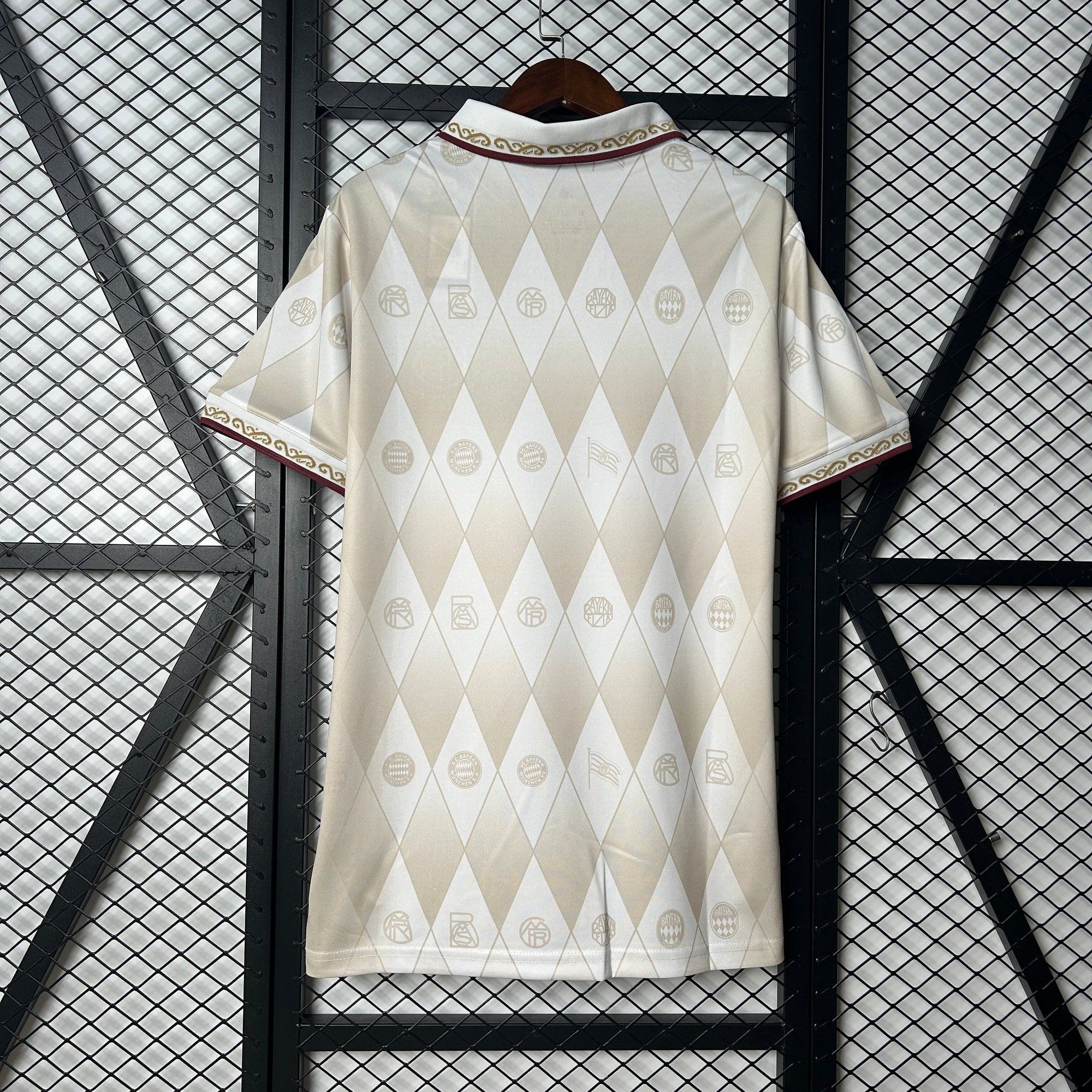 Maglia Bayern Monaco 25/26 - Edizione Speciale