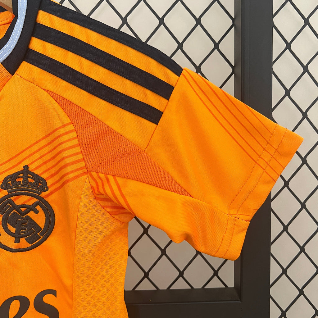 T-shirt e Pantaloncini per Bambino Real Madrid Away 24/25