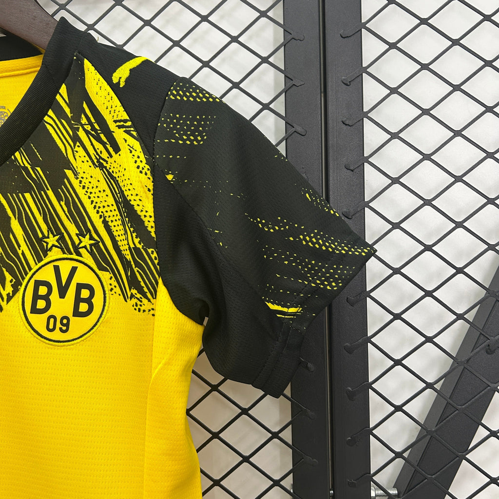 T-shirt e Pantaloncini per Bambino Borussia Dortmund 25/26