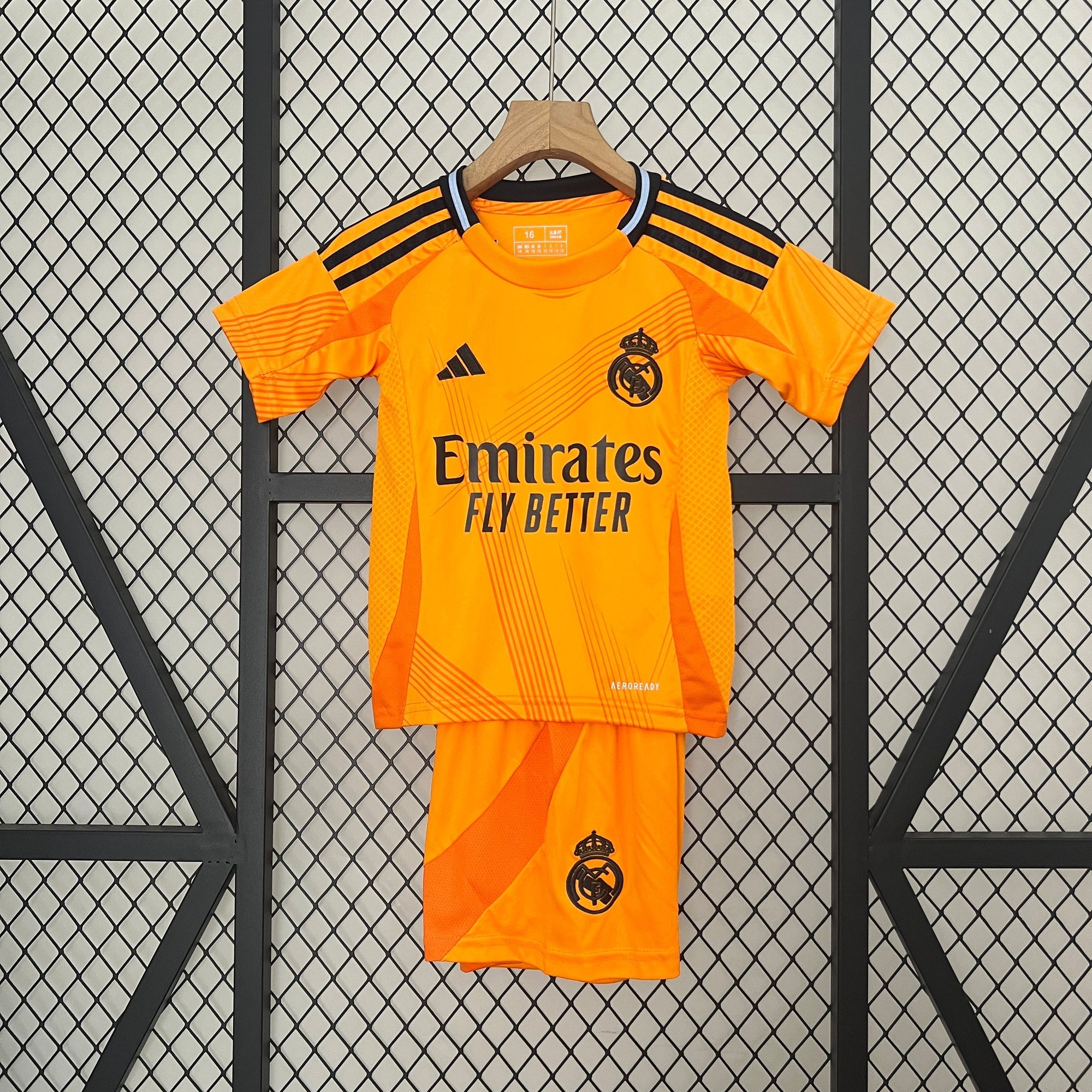 T-shirt e Pantaloncini per Bambino Real Madrid Away 24/25